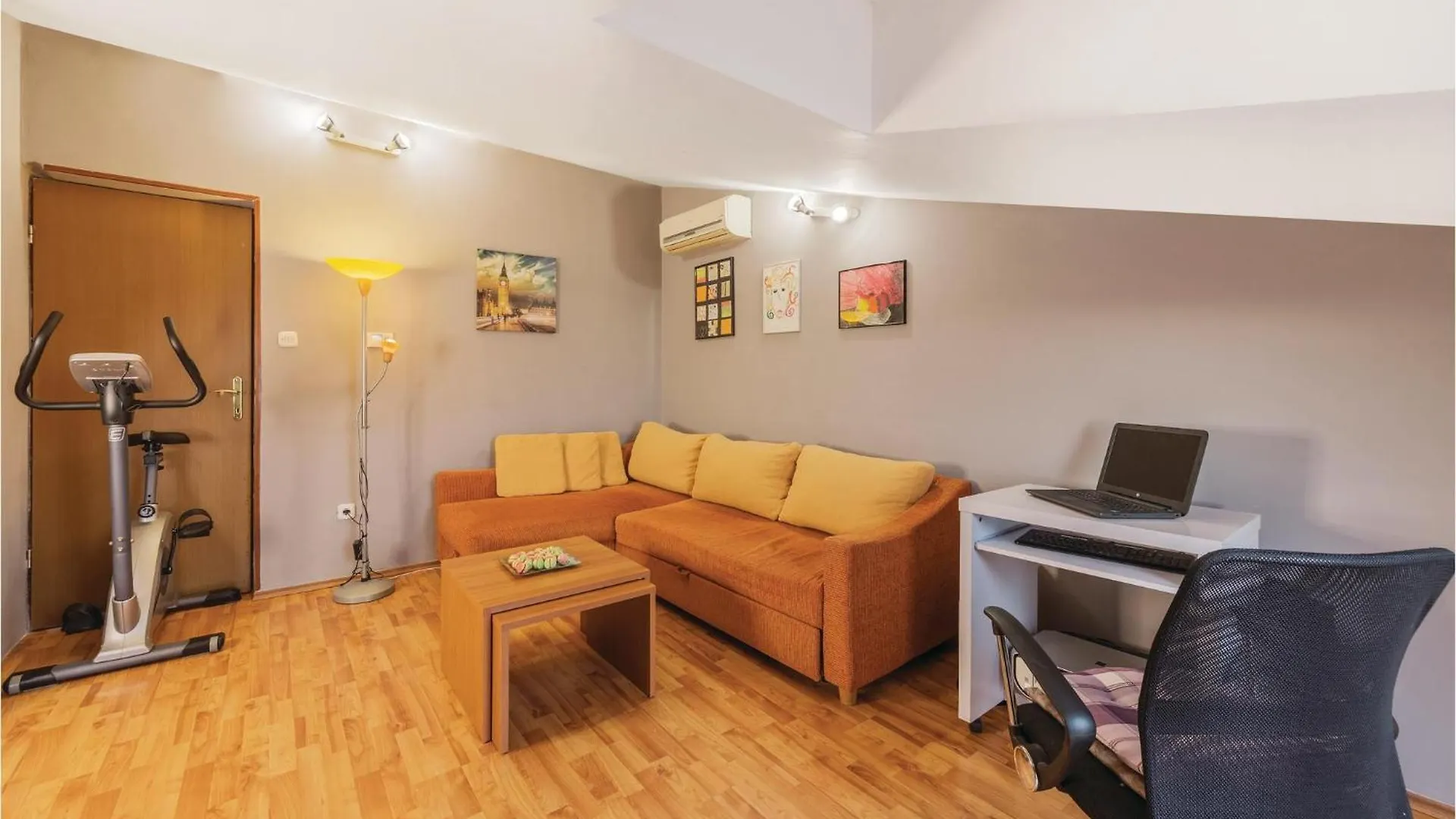 Stunning Apartment In Fazana With House Sea View