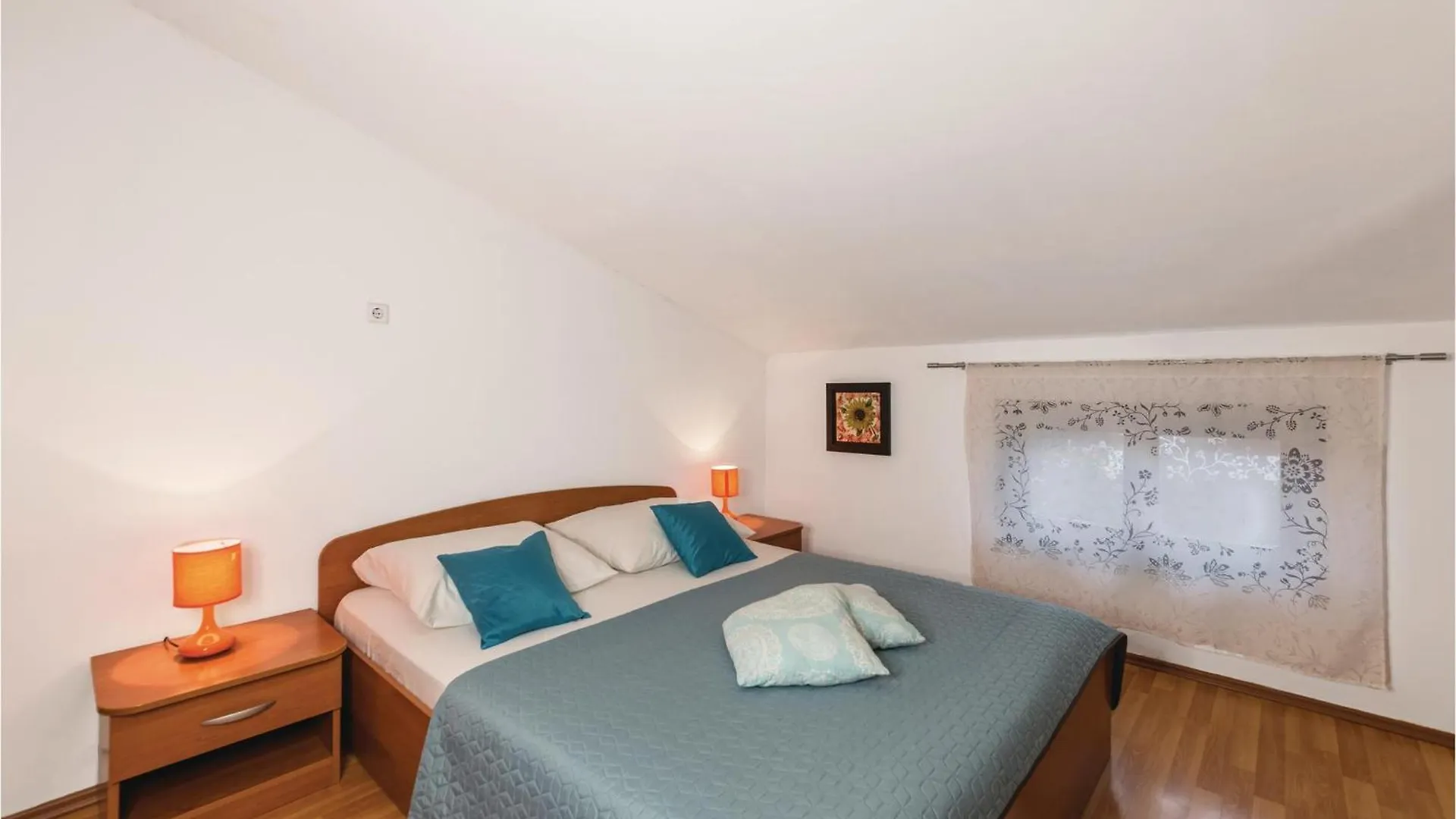 Stunning Apartment In Fazana With House Sea View