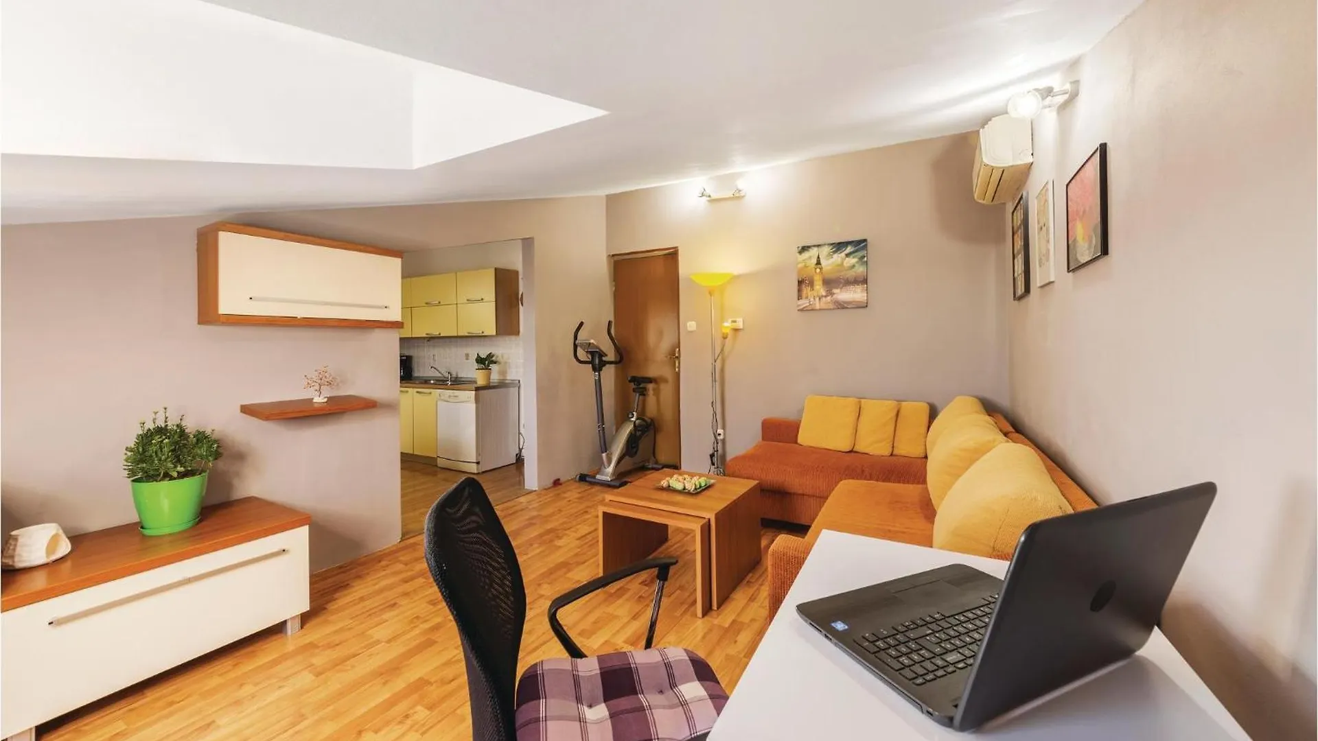 Stunning Apartment In Fazana With House Sea View